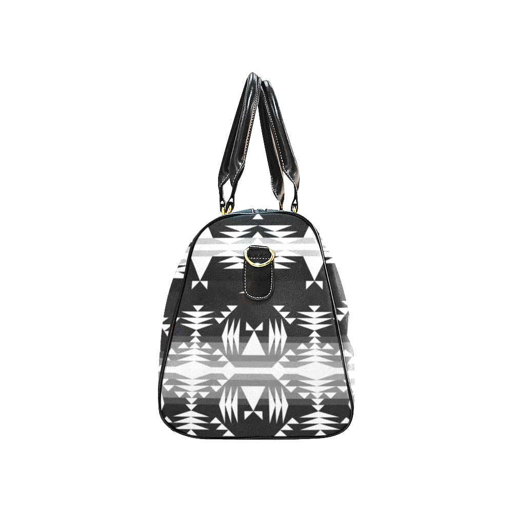 Between the Mountains Black and White New Waterproof Travel Bag/Large (Model 1639)