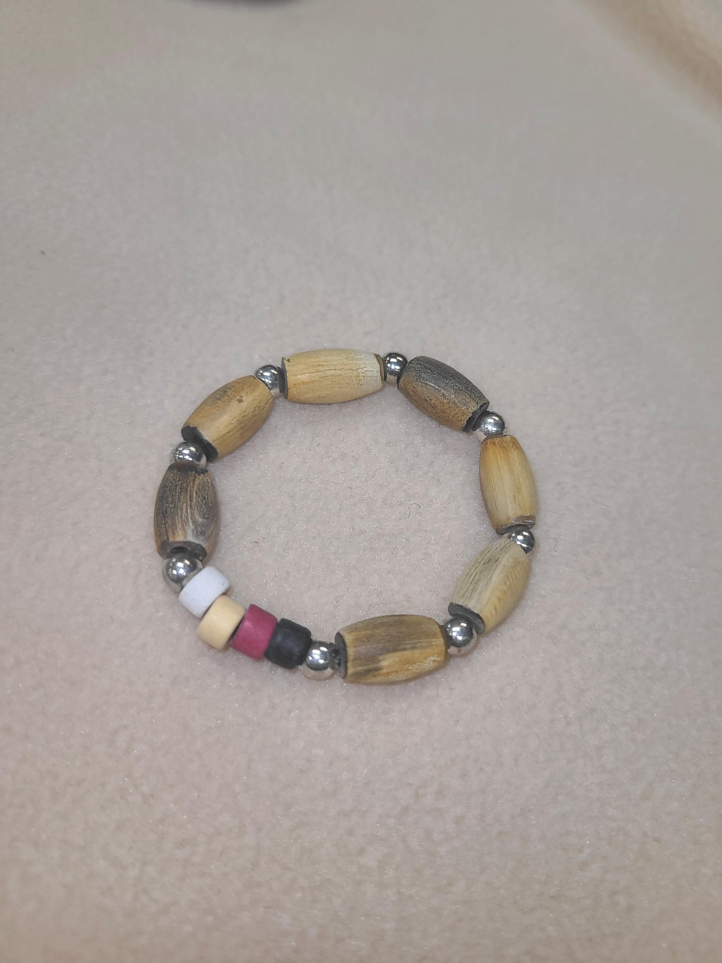 Kida Luttrell Kids Stretch Beads