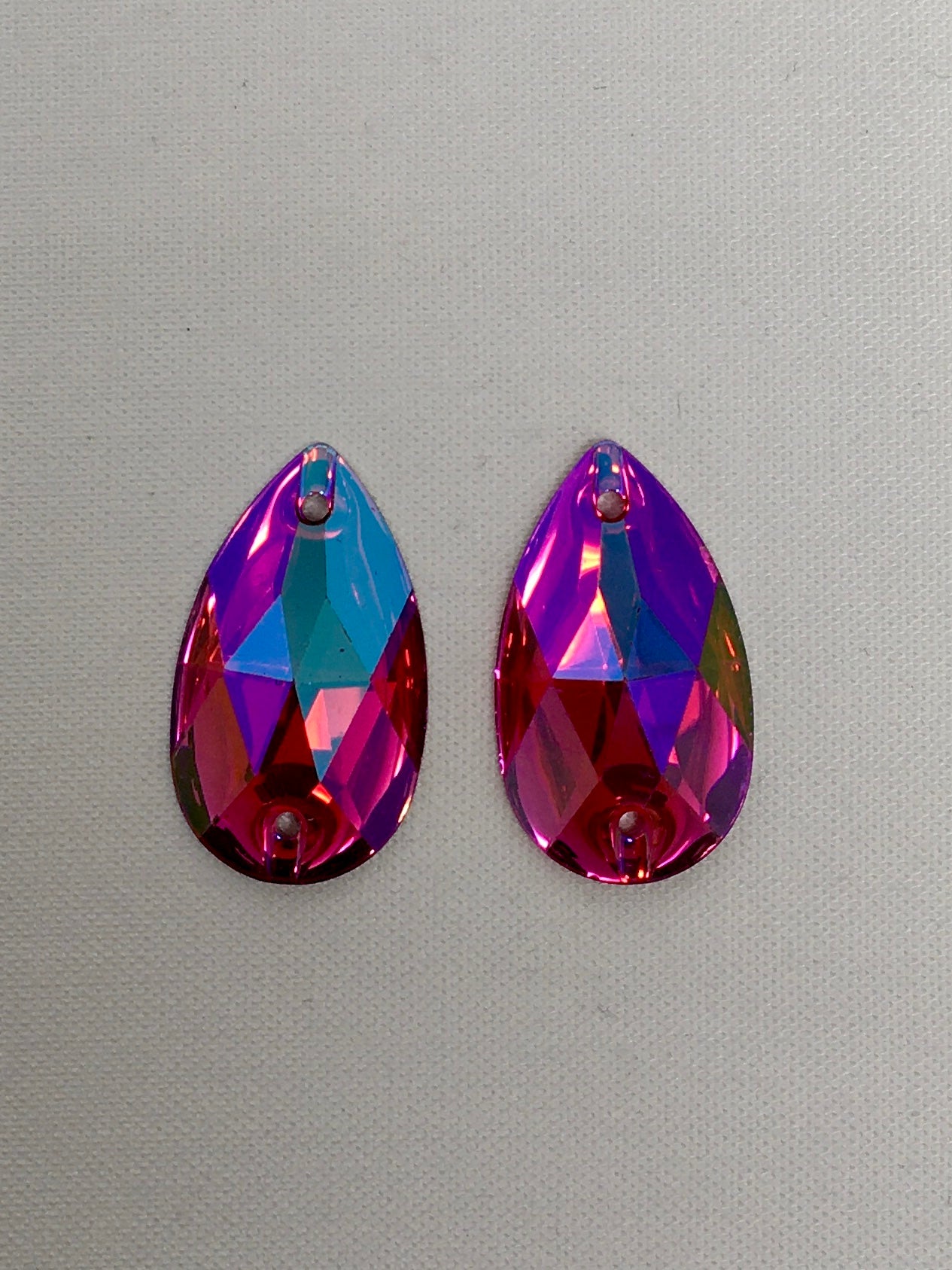 Rhinestone Earring Center Pair